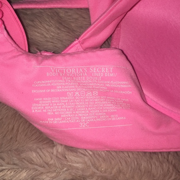 Bra - Picture 2 of 2